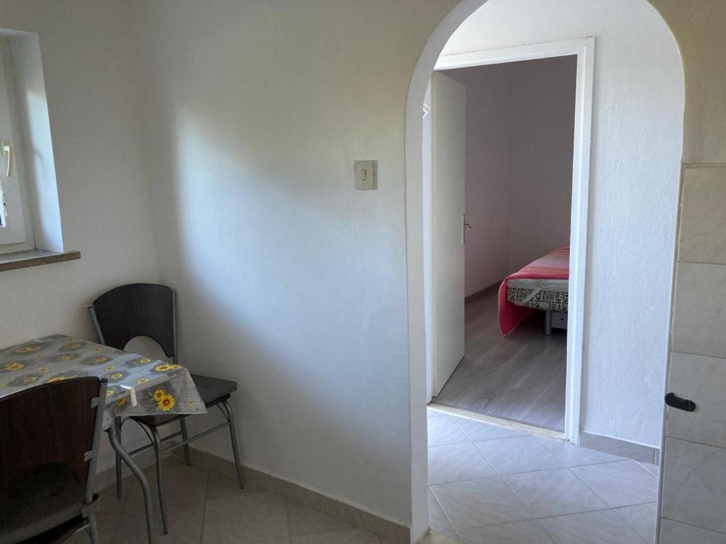 Apartma Mari Apartamento Lucija Exterior foto